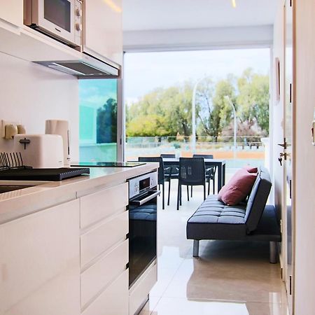 Phaedrus Living - Seaside Luxury Flat Harbour 103 Apartment Paphos ภายนอก รูปภาพ