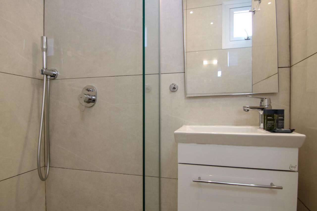 Phaedrus Living - Seaside Luxury Flat Harbour 103 Apartment Paphos ภายนอก รูปภาพ